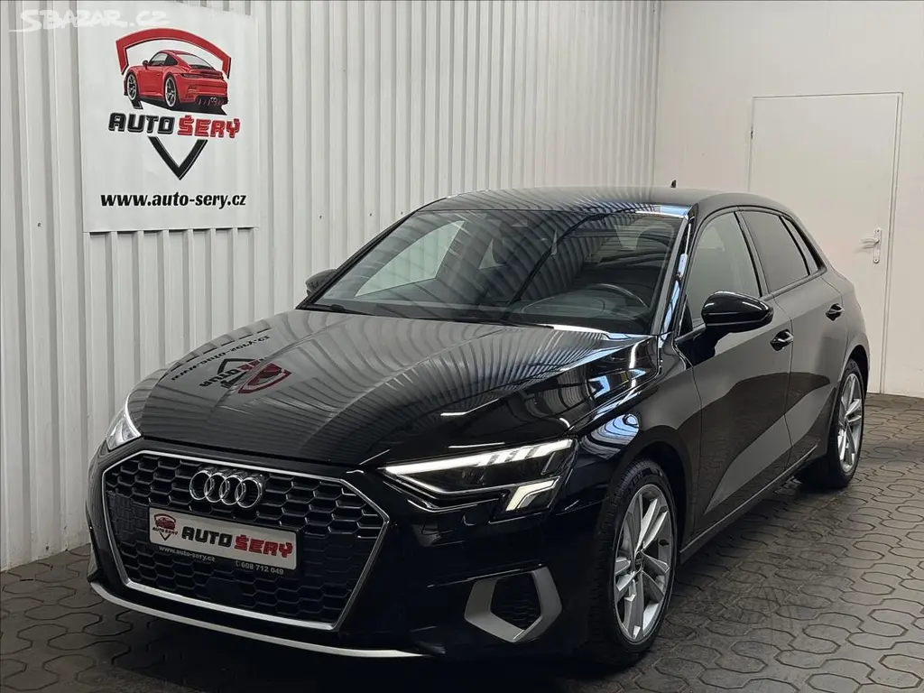 Audi A3, 35TDI 110kW 2XALU MATRIX LED